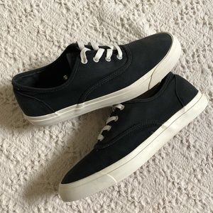 Keds Shoe’s Women’s Size 9